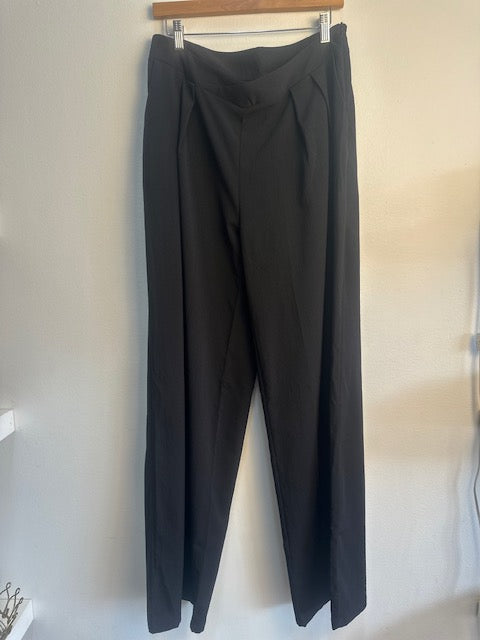 Criss Cross Wideleg Pant